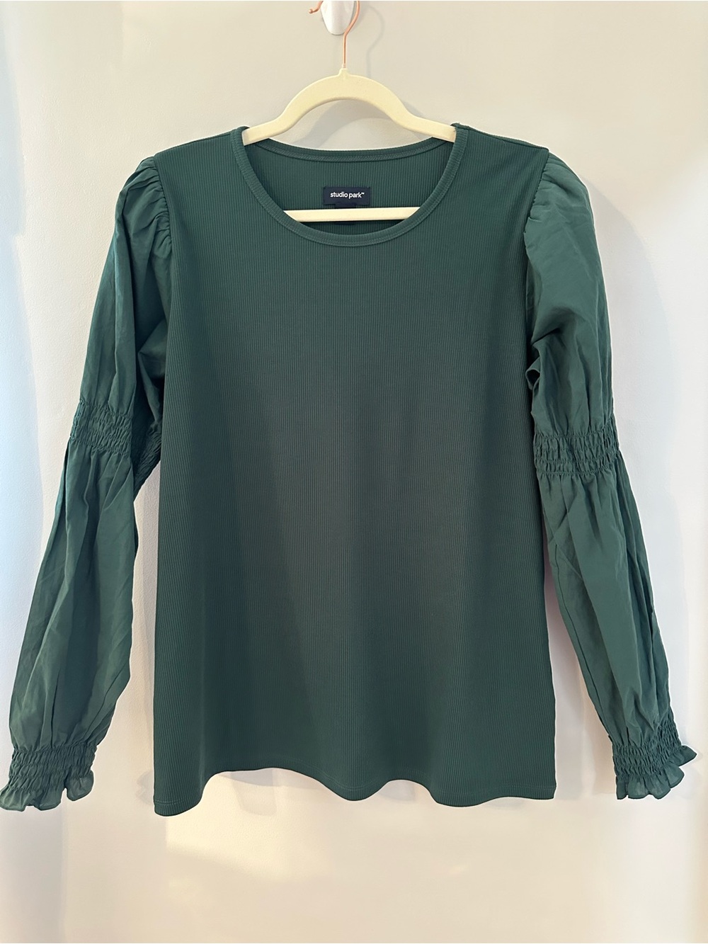 Studio Park Dark Green Ribbed Puff Sleeve Top Size M